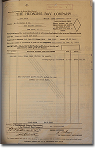 contrat &agrave; exp&eacute;dier 550000 m&egrave;tres Blue Army Cloth &agrave; New York pour $ 783750, 12 novembre 1914 (Page tir&eacute;e des Archives de la Compagnie de la  Baie d'Hudson, Archives du Manitoba, sous la description Purchases Department records, Contracts #1 &ndash; 100 HBCA RG22/9/3)